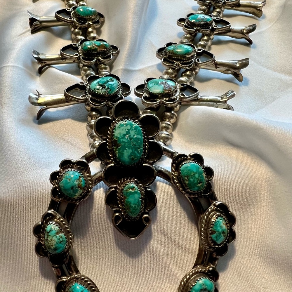 Beautiful Squash Blossom Turquoise Necklace SS 925 C11, 215 grams. - Picture 4 of 16